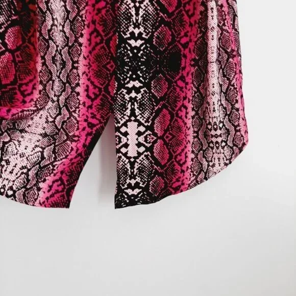 PENNINGTONS Asymmetric Sleeveless High Low Hem Top Pink Snake Print Sz 2X - Picture 8 of 10